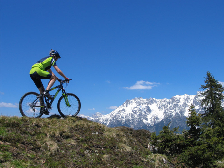 Top Pacific Northwest Destinations for Biking