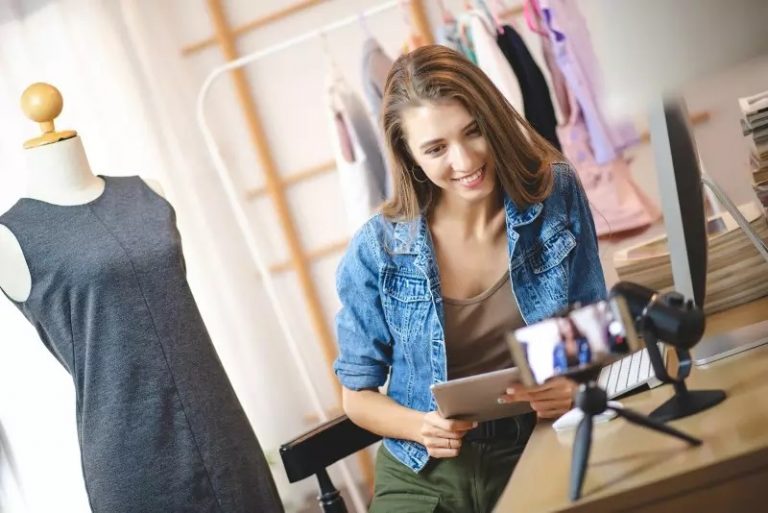Seller & Buyer Myths Over Online Wholesale Clothing Businesses