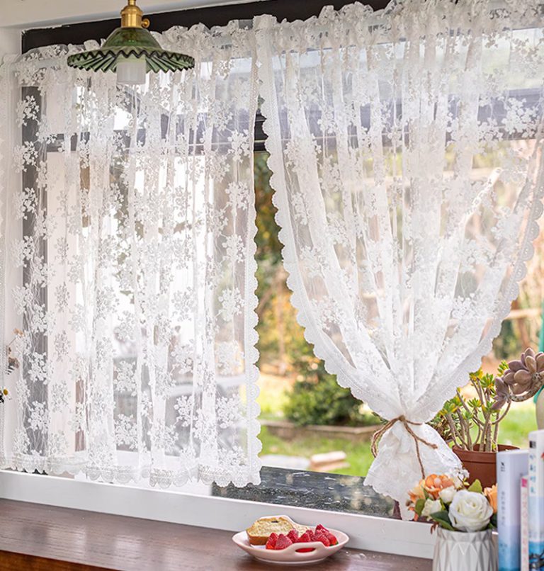 Lace Curtains- What you should have in mind?
