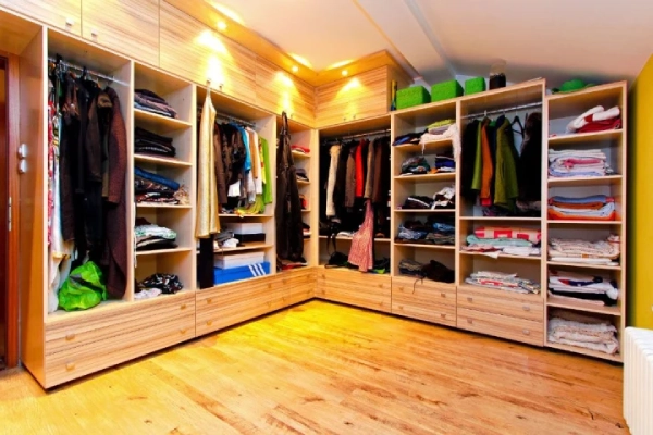custom wardrobe
